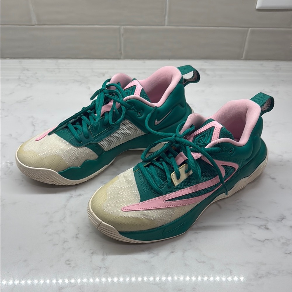 Men’s Nike Giannis Immortality 3 Basketball Shoes